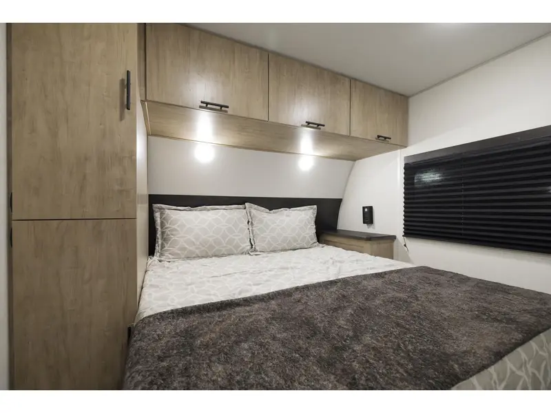 2026 Cherokee 301BH Wolf Den