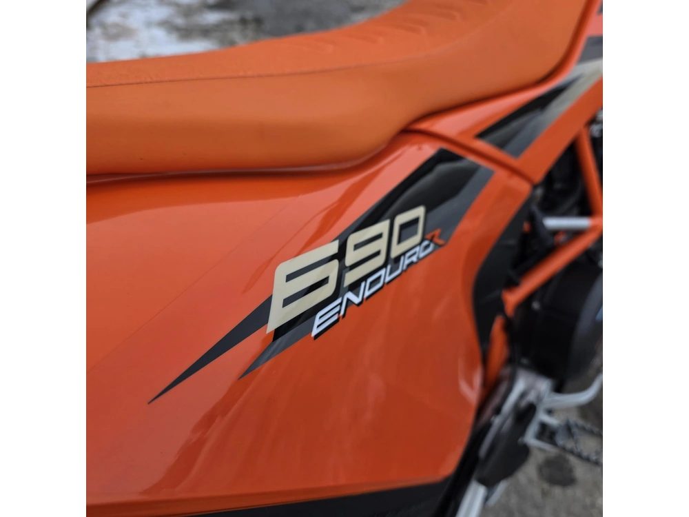 2023 Ktm 690 Enduro R alt