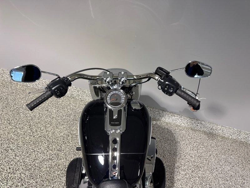 2026 Harley-davidson Flfb - Fat Boy® alt