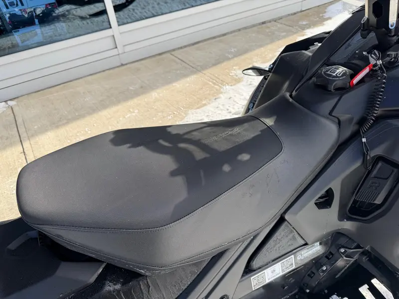 2026 Ski-Doo RENEGADE ADRENALINE 900 ACE