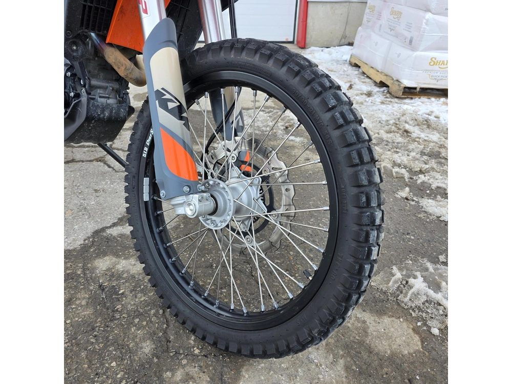 2023 Ktm 690 Enduro R alt