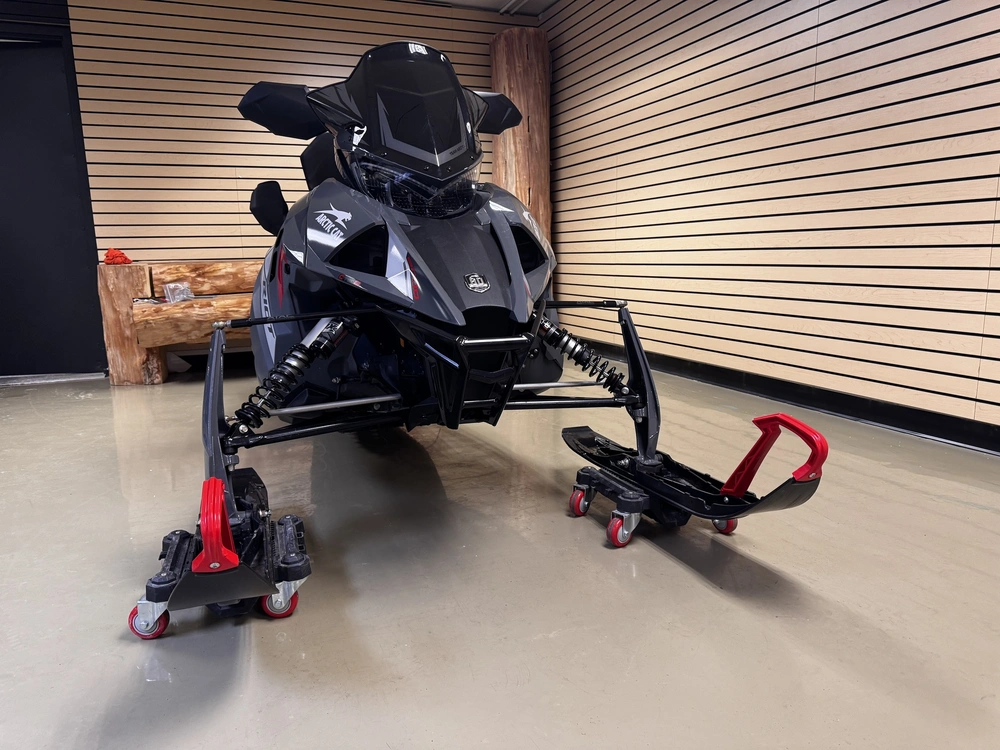 Arctic Cat Riot 144 2022 alt