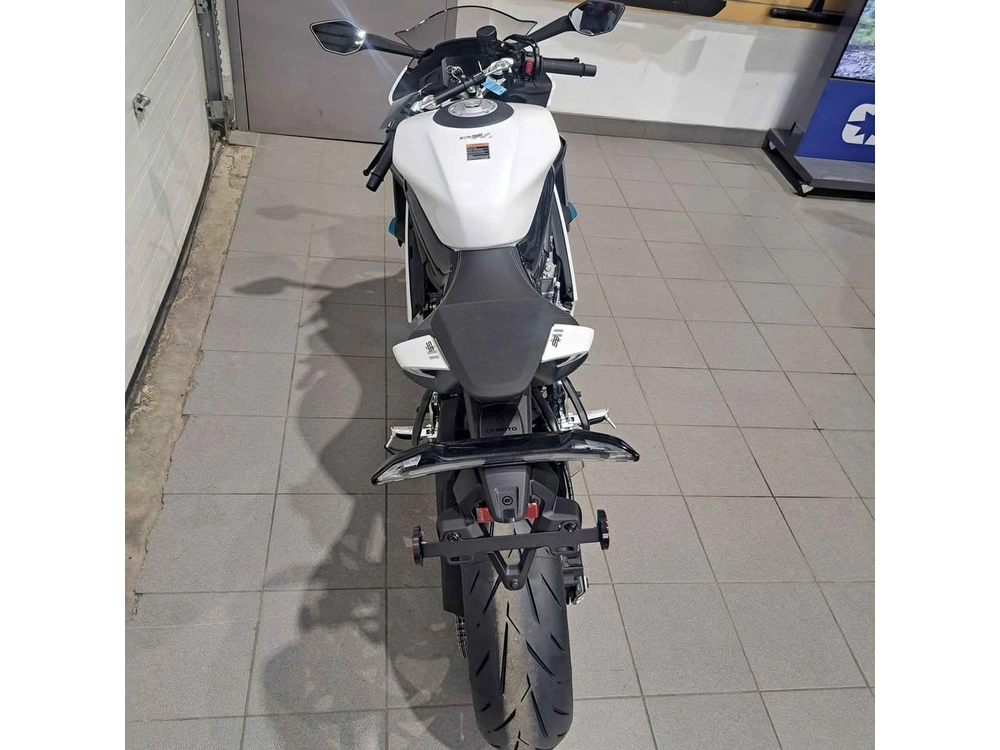 2026 Cfmoto Ss 675 Nebula White alt
