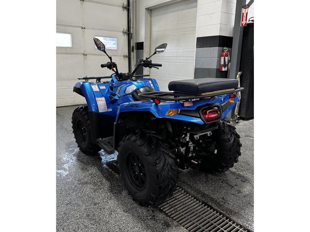 2022 Cfmoto Cforce 400 alt