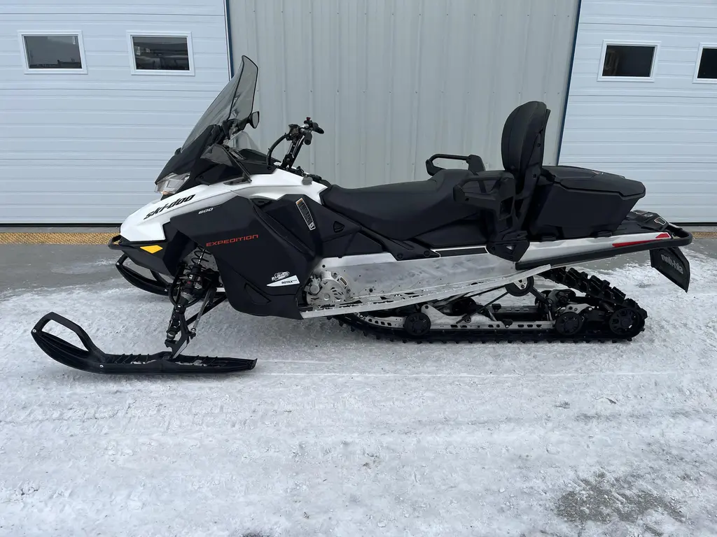 Ski-Doo EXPEDITION 600 EFI 2021