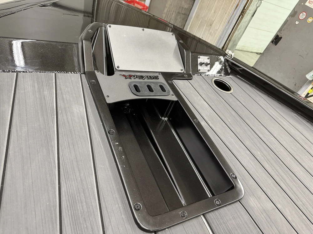 2026 Vexus Avx2085s alt