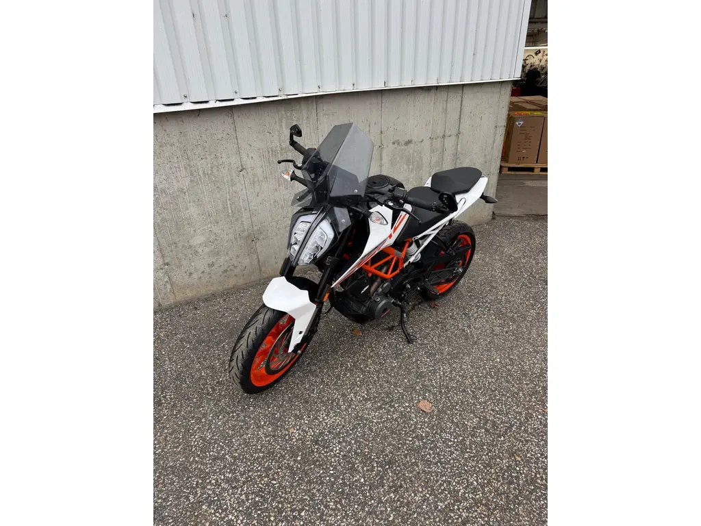 KTM DUKE 390 2018