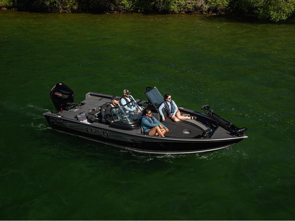 2025 Lund Boat Co 2075 Impact Xs alt