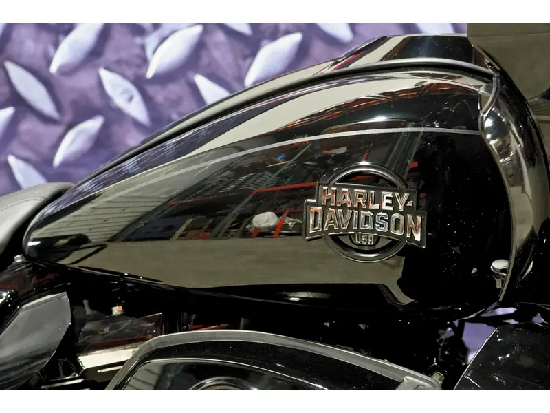 2026 Harley-Davidson FLTRXL ROAD GLIDE LIMITED thumbnail 8