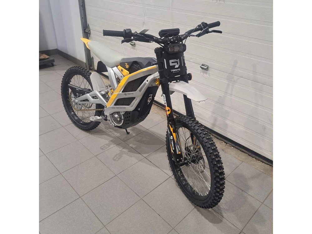 2025 79 Bike Falcon Pro Silver/yellow alt