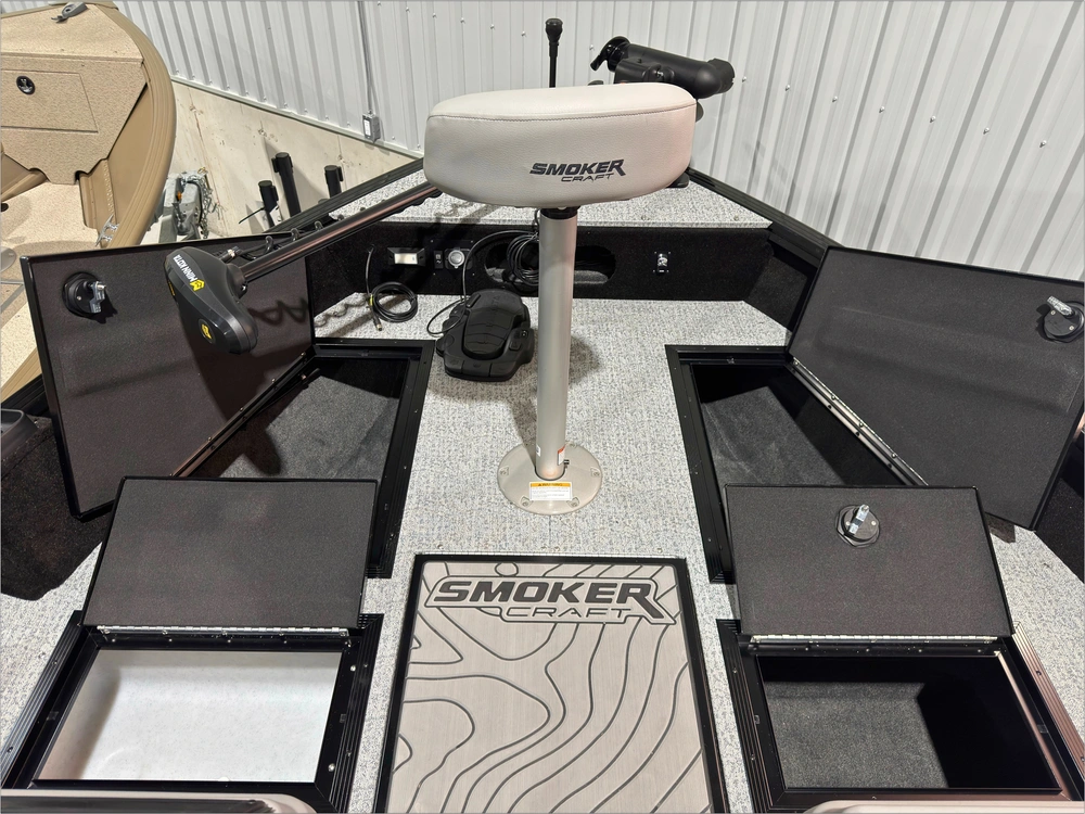 2026 Smoker-craft Adventurer 188 Dc alt