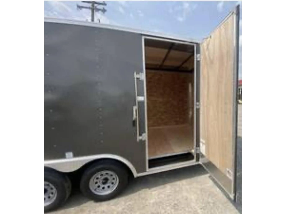 2026 Forest River River Osrm816ta2 8' X 16' Enclosed Trailer alt