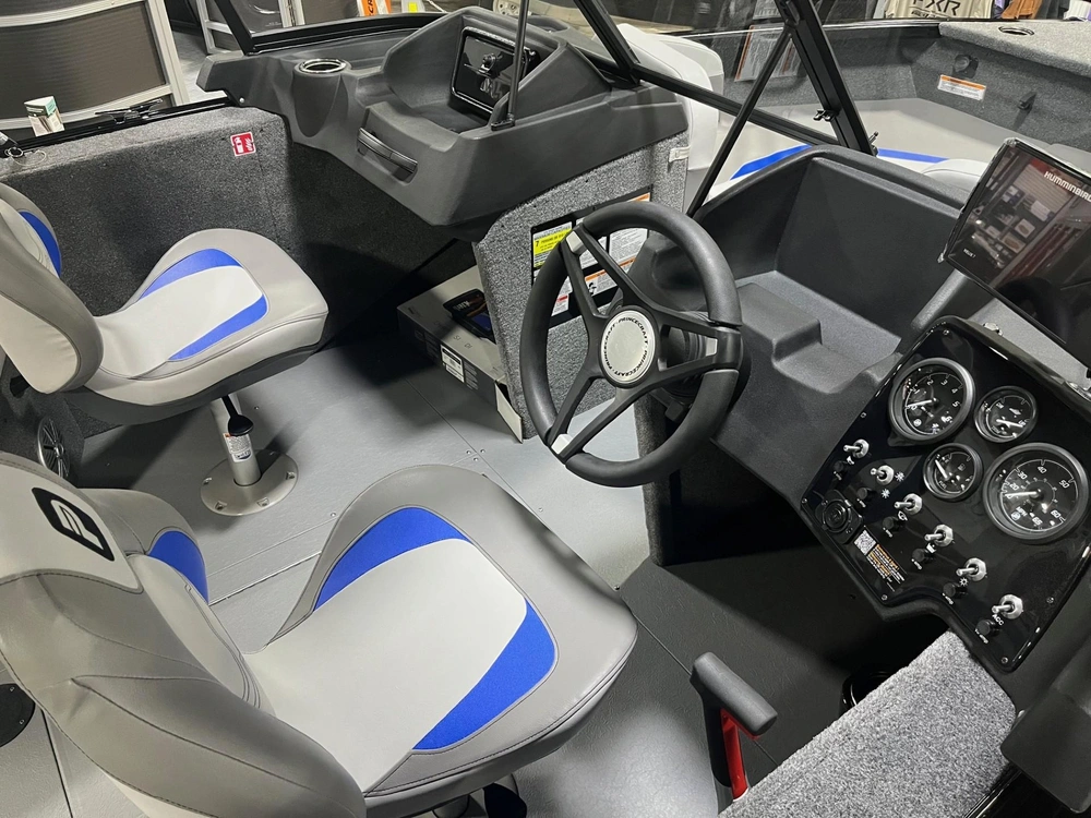 2026 Princecraft Sport 175 Max Black 150xl alt