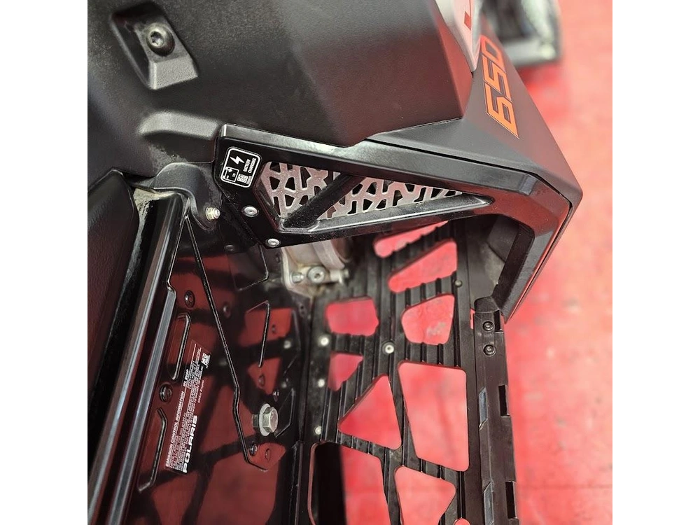 2022 Polaris 650 Voyageur 146 Es alt