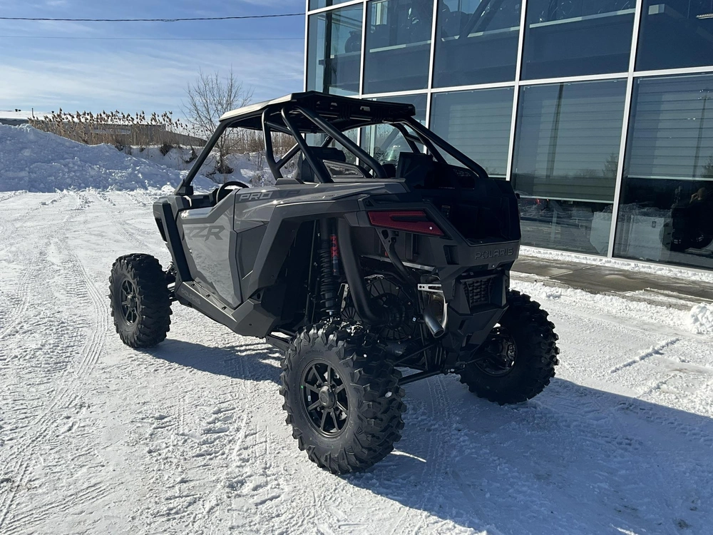 2026 Polaris Rzr Pro Xp Ultimate alt