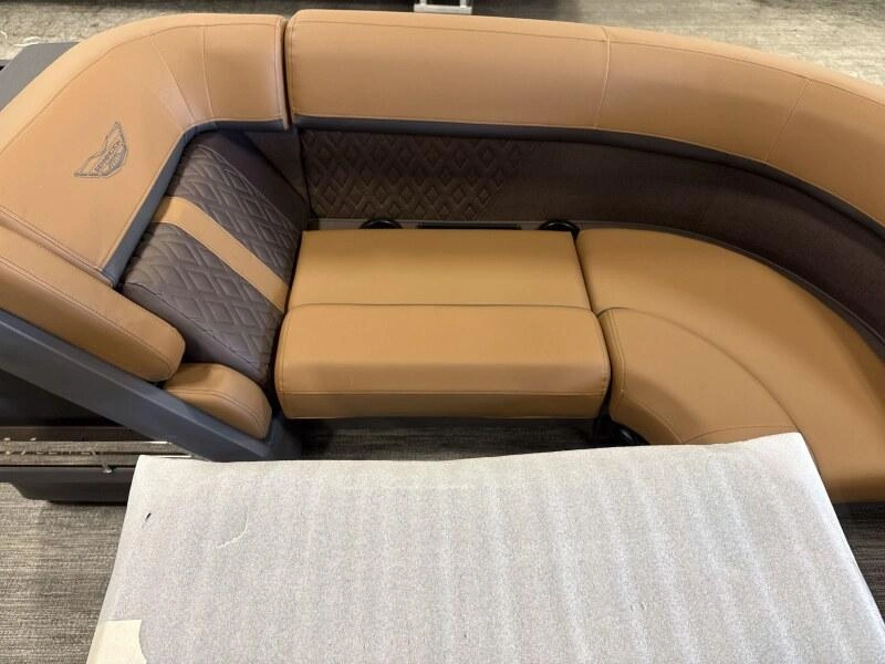 Bennington Marine 22 M Swingback 3t Noir 2026 alt