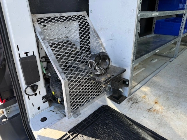 2016 Ford Transit T-150 Cargo Van alt