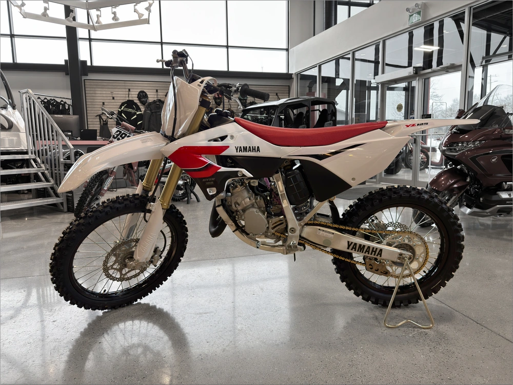 2026 Yamaha Yz125 70th Anniversary $200 Rebate alt