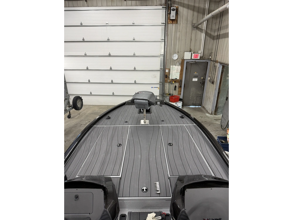 2026 Vexus Avx2085s alt