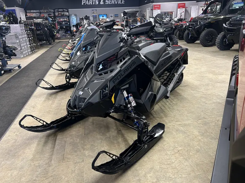 2025 Polaris 2025 Polaris   850 INDY XCR 136