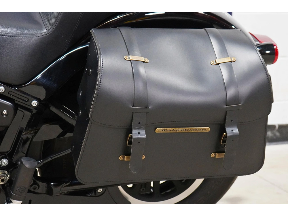 2022 Harley-davidson Fxbbs Street Bob alt