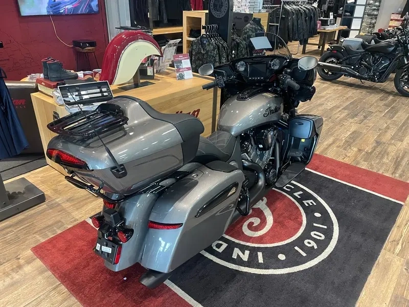 2026 Indian Motorcycle Roadmaster Power Plus Darkhorse 112 W/powerband Audio alt