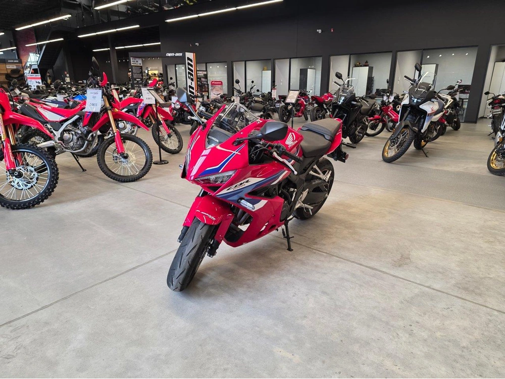 Honda Cbr650ract 2026 alt