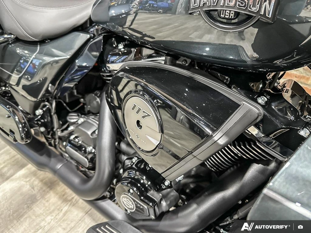 2026 Harley-davidson Street Glide Limited alt