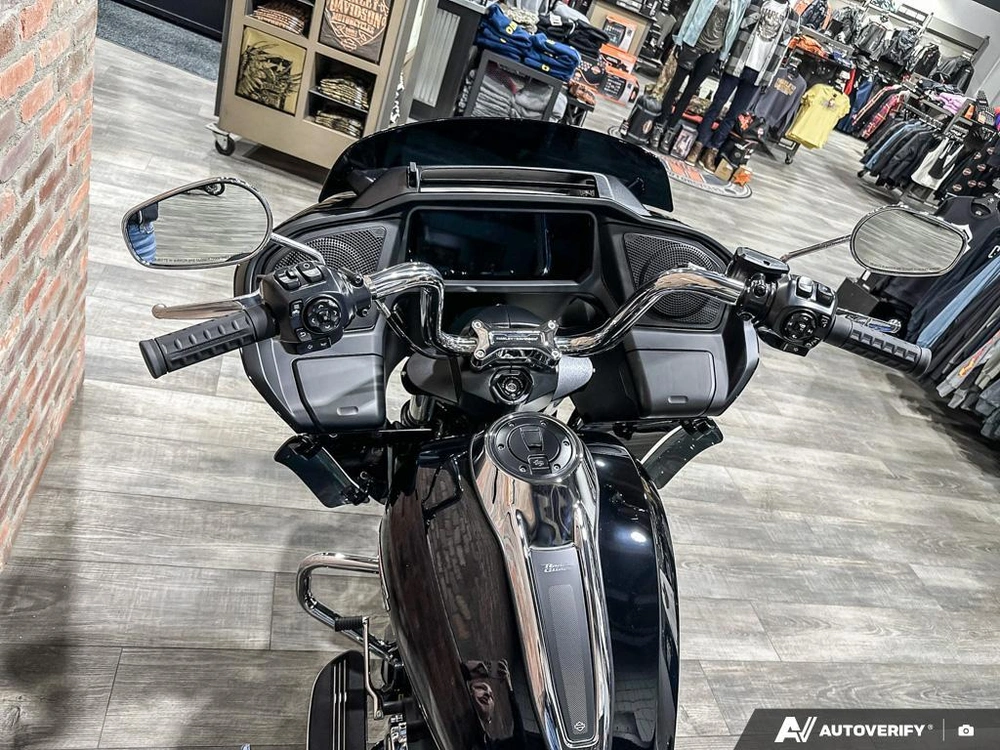 2026 Harley-davidson Road Glide alt