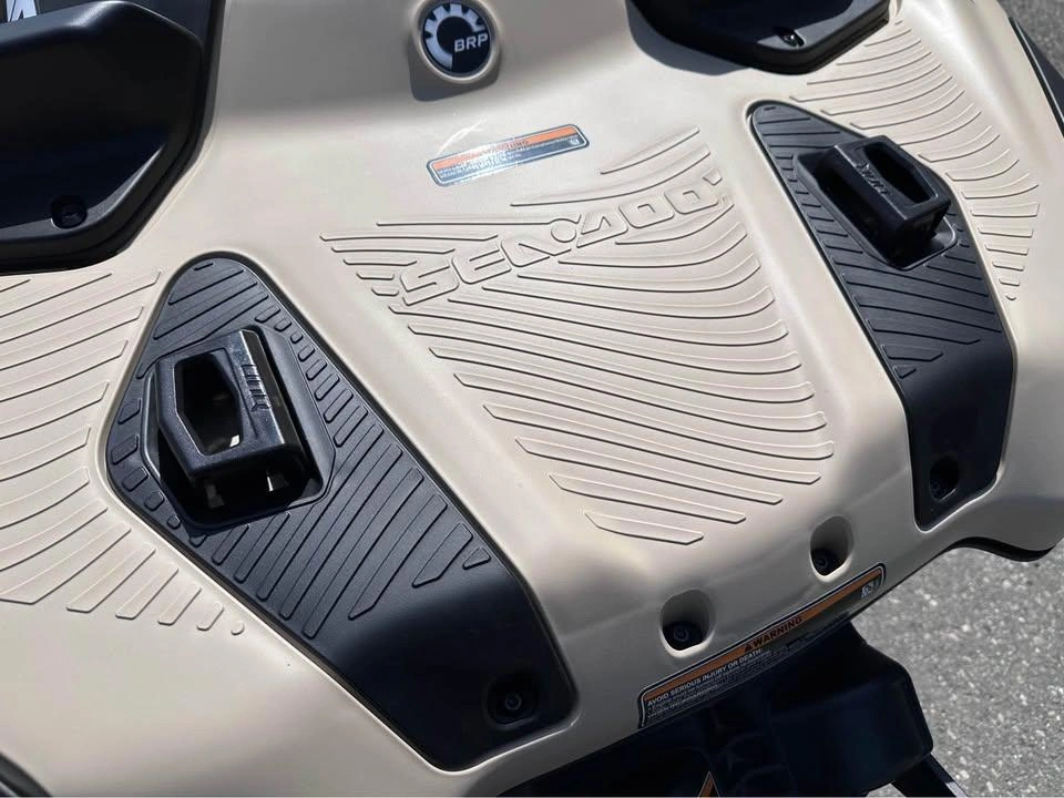 2025 Sea-doo Spark™ 1up Trixx-90 (audio) alt