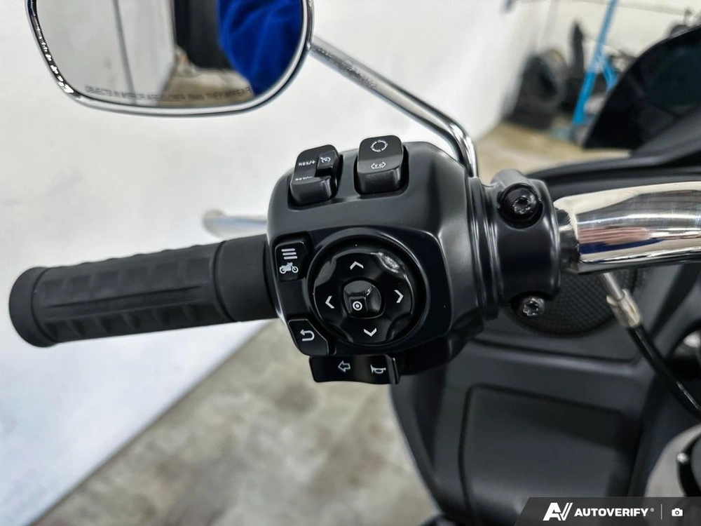 2026 Harley-davidson Road Glide alt