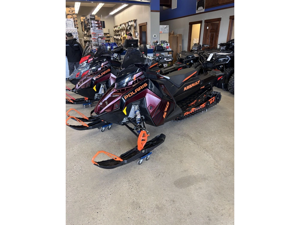 2025 Polaris Switchback® Assault® 850 146 alt