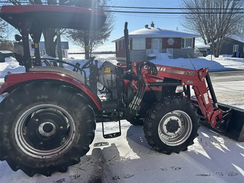 2023 Case IH Farmall 75A