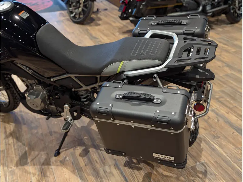 2026 CFMOTO IBEX 450 // Tundra Grey w/ Hard Boxes, Heated Grips & Heightened Windshield