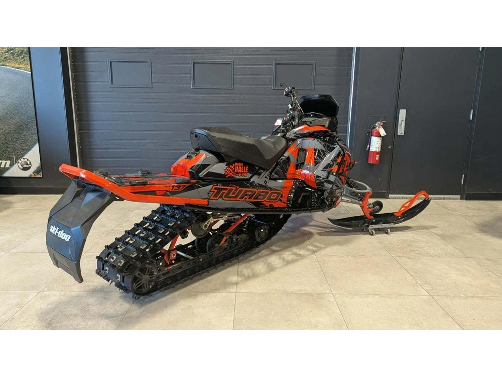 Ski-doo Renegade X 900 Ace Turbo Used 2021 alt