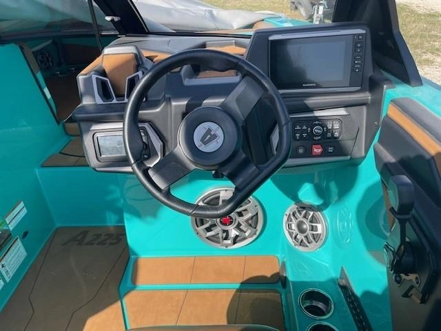 2023 Axis Wake Research A225 alt