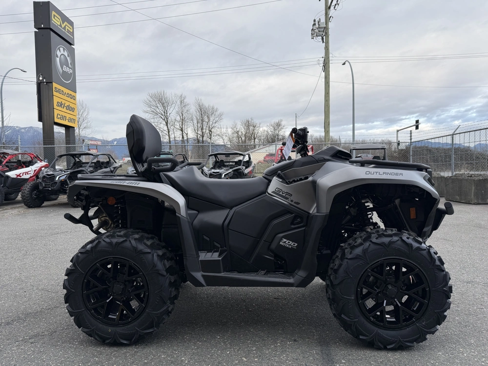 2026 Can-am Outlander Max Xt 700 alt