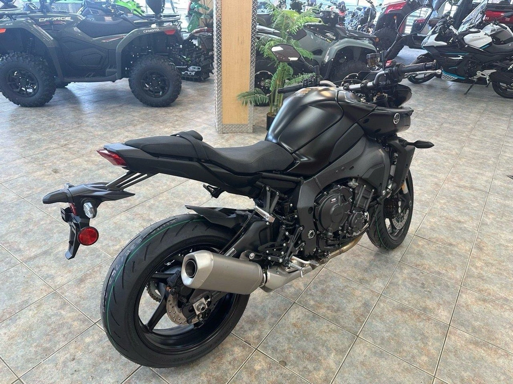 Yamaha Mt-10 2026 alt