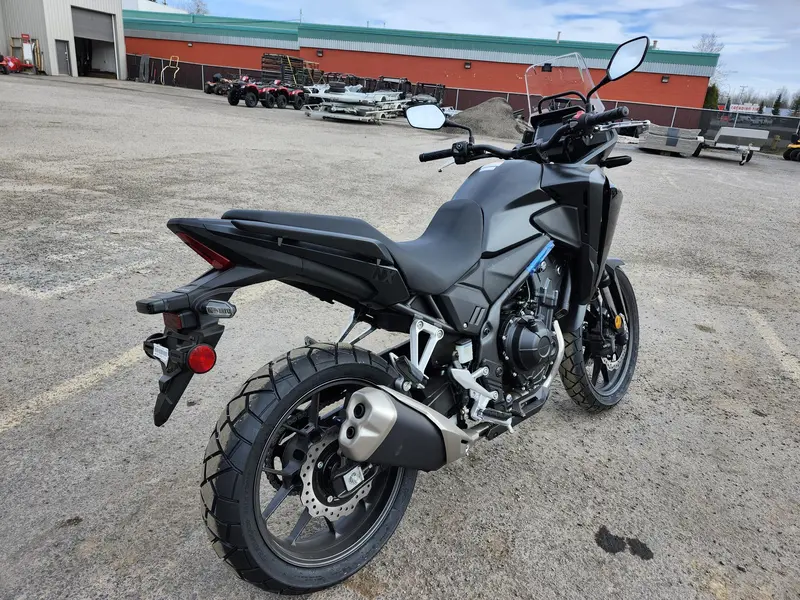 2025 Honda NX500 thumbnail 5