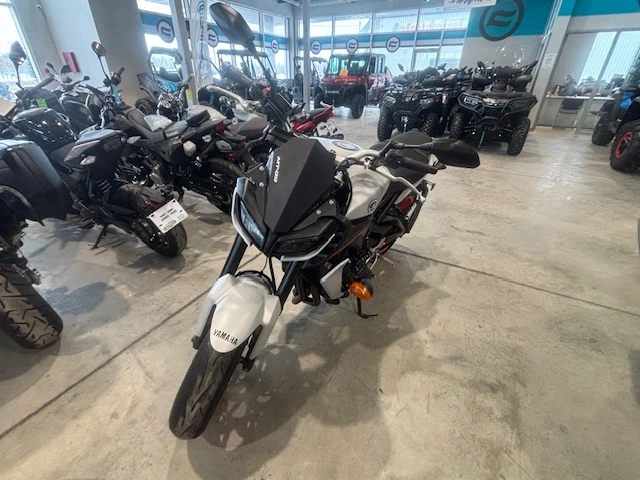 Yamaha Mt09 Mt09 Mt 09 Mt-09 Z900 Bas Km 2020 alt