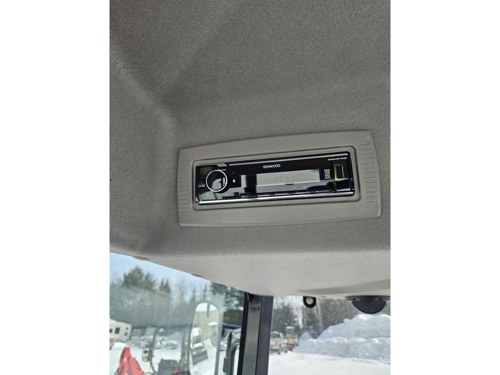 2026 Tym T574hc & Souffleuse alt