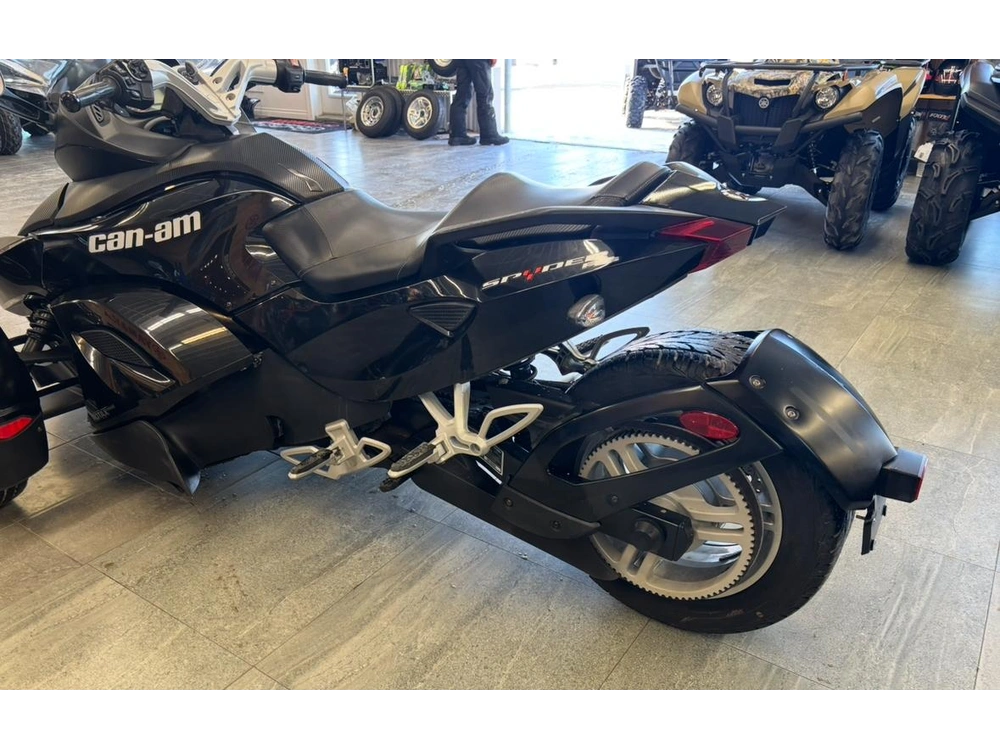 Can-am Spyder Rs Se5 2014 alt