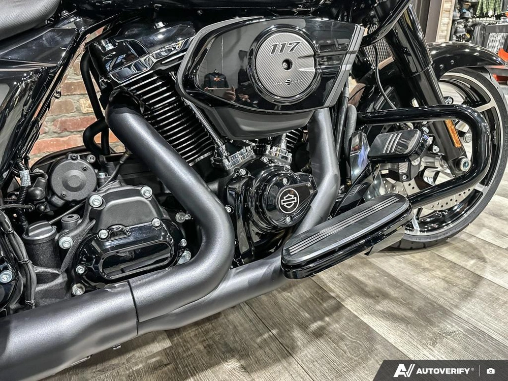 2026 Harley-davidson Road Glide alt