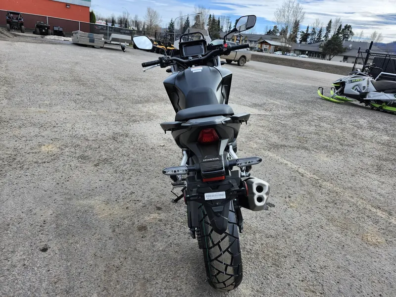 2025 Honda NX500 thumbnail 4