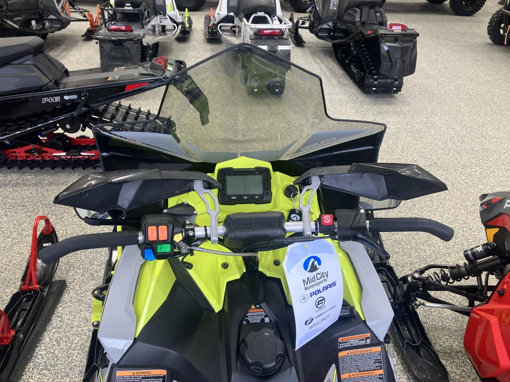 2020 Polaris 800 Indy Xc 137 alt