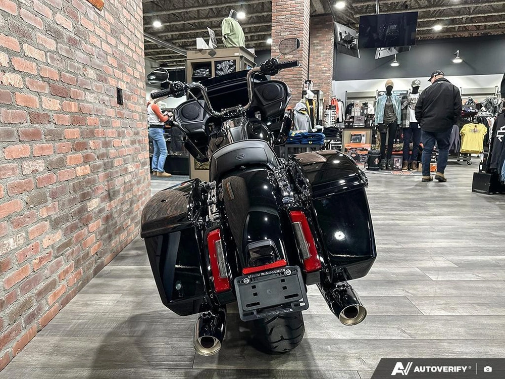 2026 Harley-davidson Road Glide alt