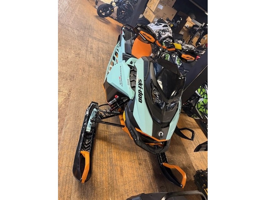 2024 Ski-doo Backcountry Xrs 850 Etec