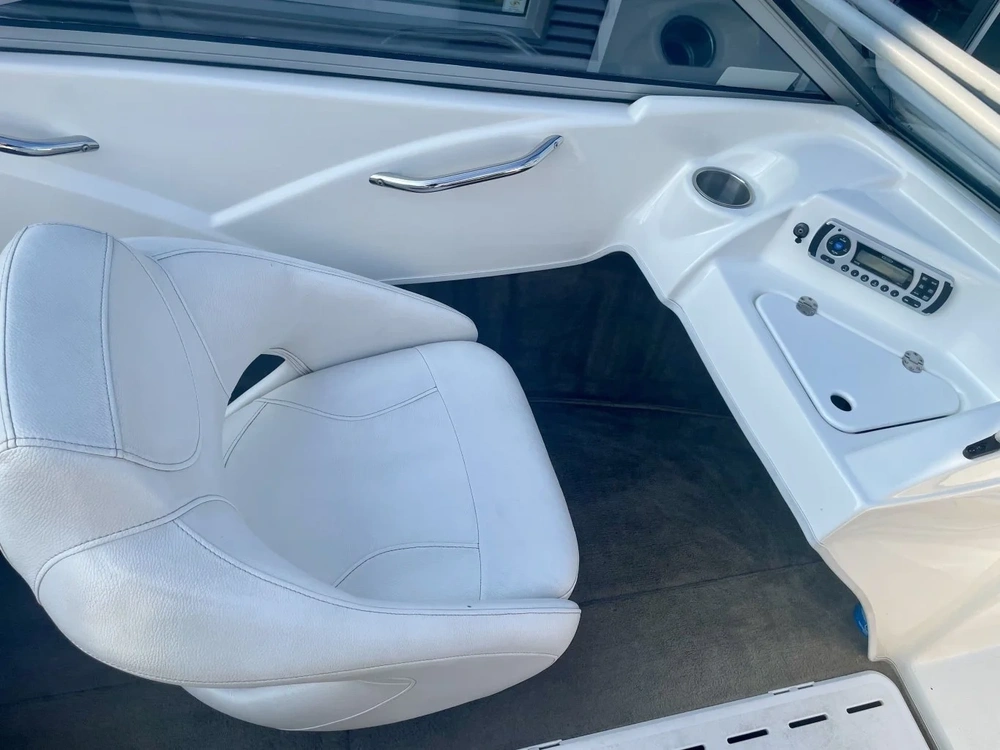 Larson Lx 1750 2010 alt