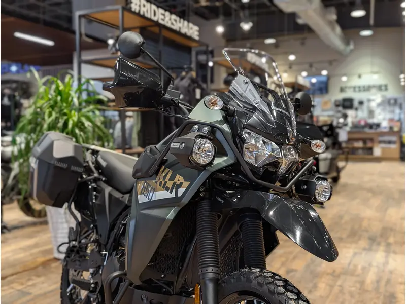 2026 Kawasaki KLR650 Adventure // Metallic Matte Dark Green thumbnail 3