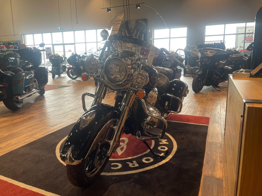 2026 Indian Motorcycle Springfield - Blk Mtllc/nara Bronze alt